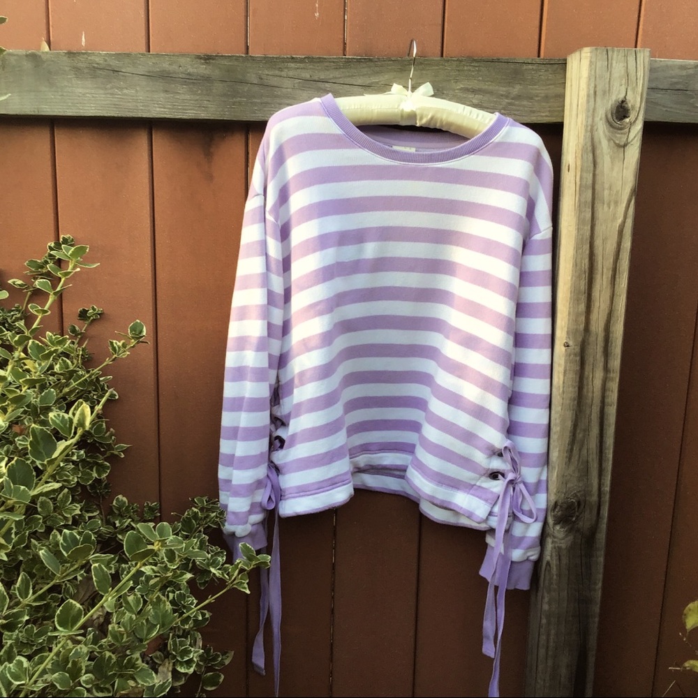 Unique women’s Sweatshirt, Pls size